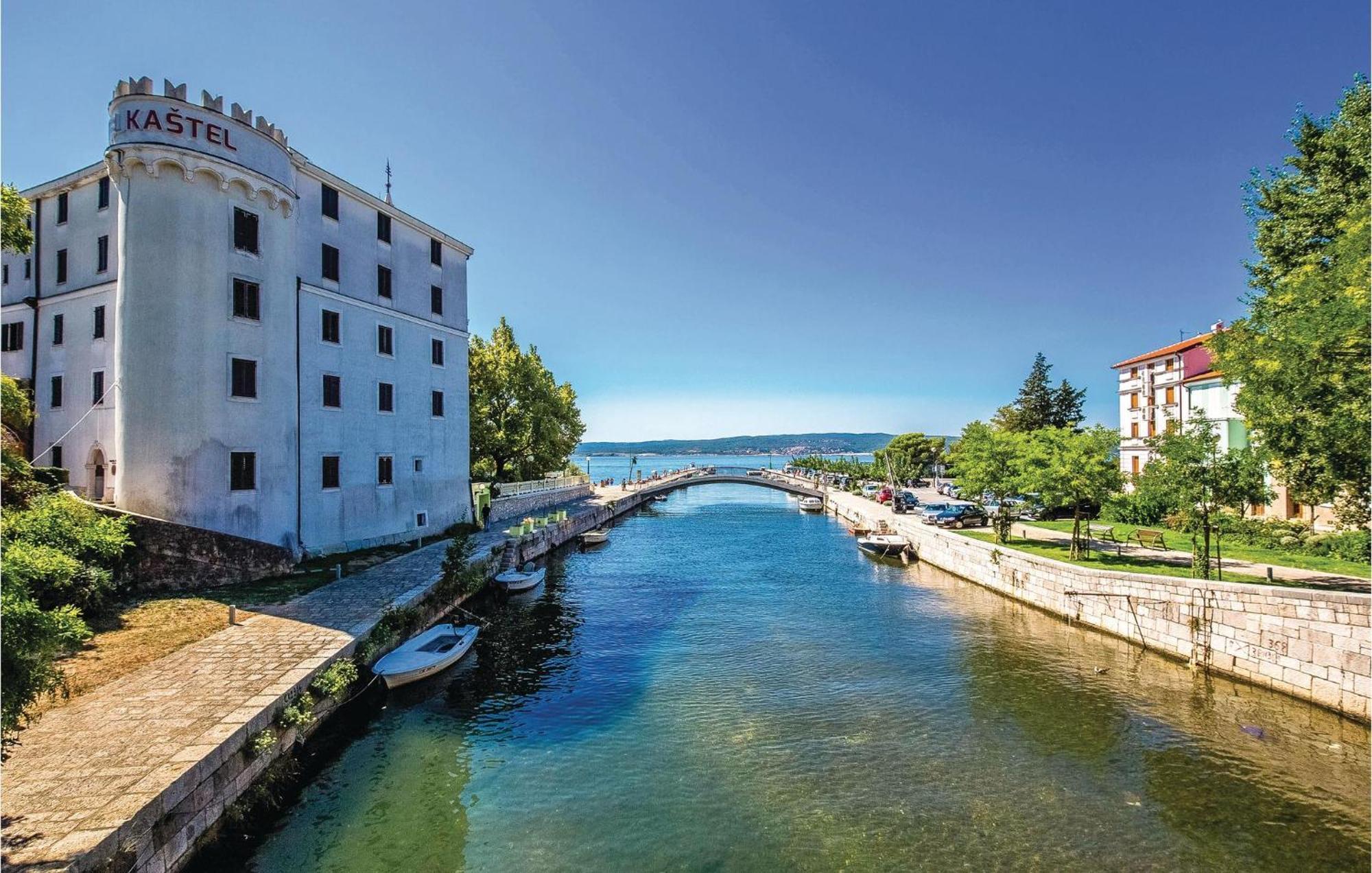 Cozy Apartment In Crikvenica With House Sea View Extérieur photo